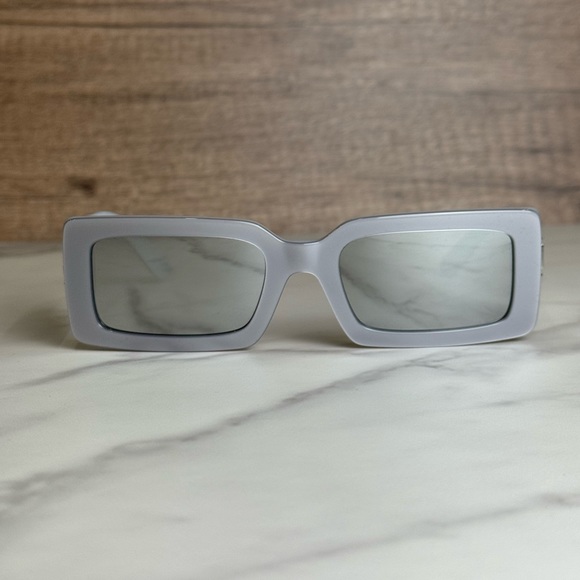 NEW DOLCE&GABBANA DG4416 3373/6G SUNGLASSES DOLCE&GABBANA DG 4416 33736G - Picture 5 of 14